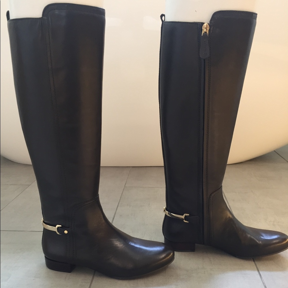 Tory Burch Riding Boots, size 7 - NEVER WORN!
